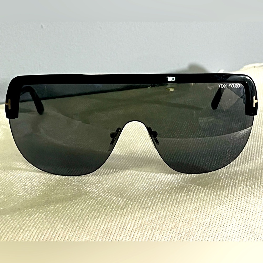 Tom Ford "Angus" Shield Sunglasses FT0560